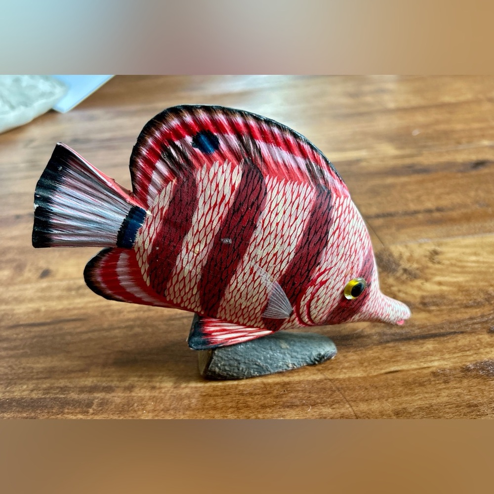 Hand Carved & Painted Wooden Tropical Fish Butterflyfish On Wooden Base